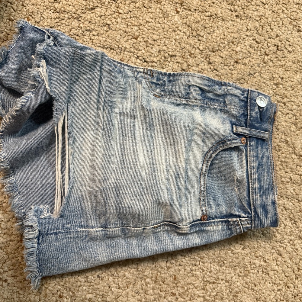 American Eagle Outfitters Blue Jean Shorts Distressed Frayed Hem